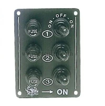 Acquista Ora Pannello elettrico 3 interruttori con portafusibili mm.70x90 (14.801.00)