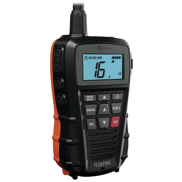 Offerta Cobra Marine VHF BlueBound 150E