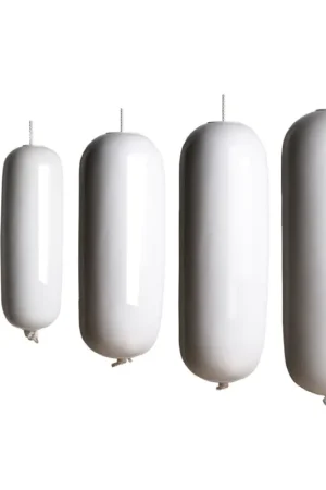 Compra Online Parabordo Gonfiabile in PVC Morbido Ø 300 mm x 800 mm - Leggero e Resistente (3,40 kg) - Parabordo Nautico Majoni