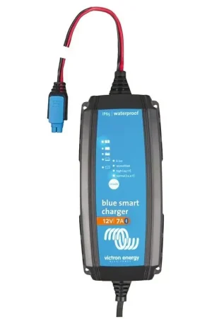 Scelto Dai Clienti Caricabatterie Victron Energy Bluesmart 12/25A 7 stadi Bluetooth per batterie, compensazione temperatura, recupero batterie scariche, accessori inclusi.