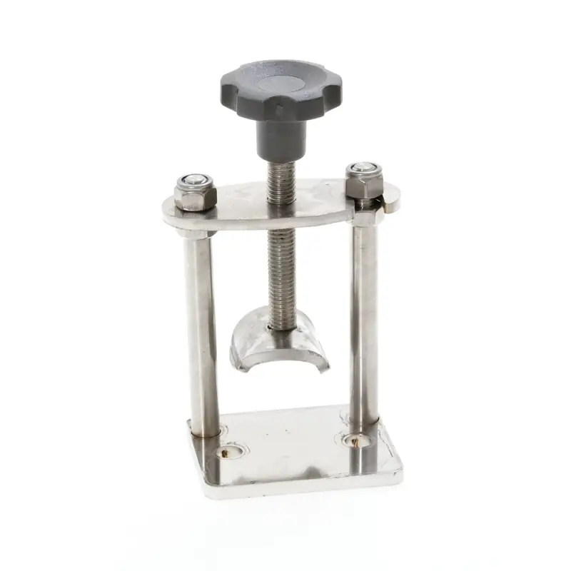 Compra Online Fermo Ancora Inox - Dimensioni 68x55x82h per Ancore Art. 03.03018/48/59/65/16/21 - Accessori Nautici di Alta Qualità