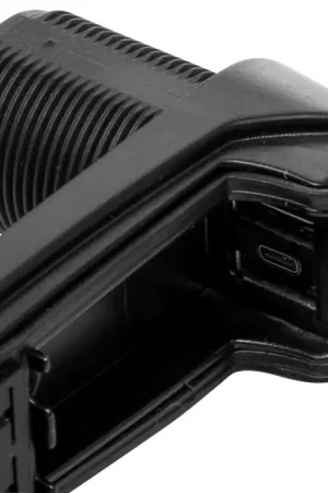 Presa doppia USB ROKK charge Pro Quantità Limitata